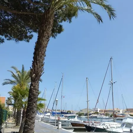 Studio 4 Couchages Avec Piscine D'Ete Vue Port Agde Exterior photo